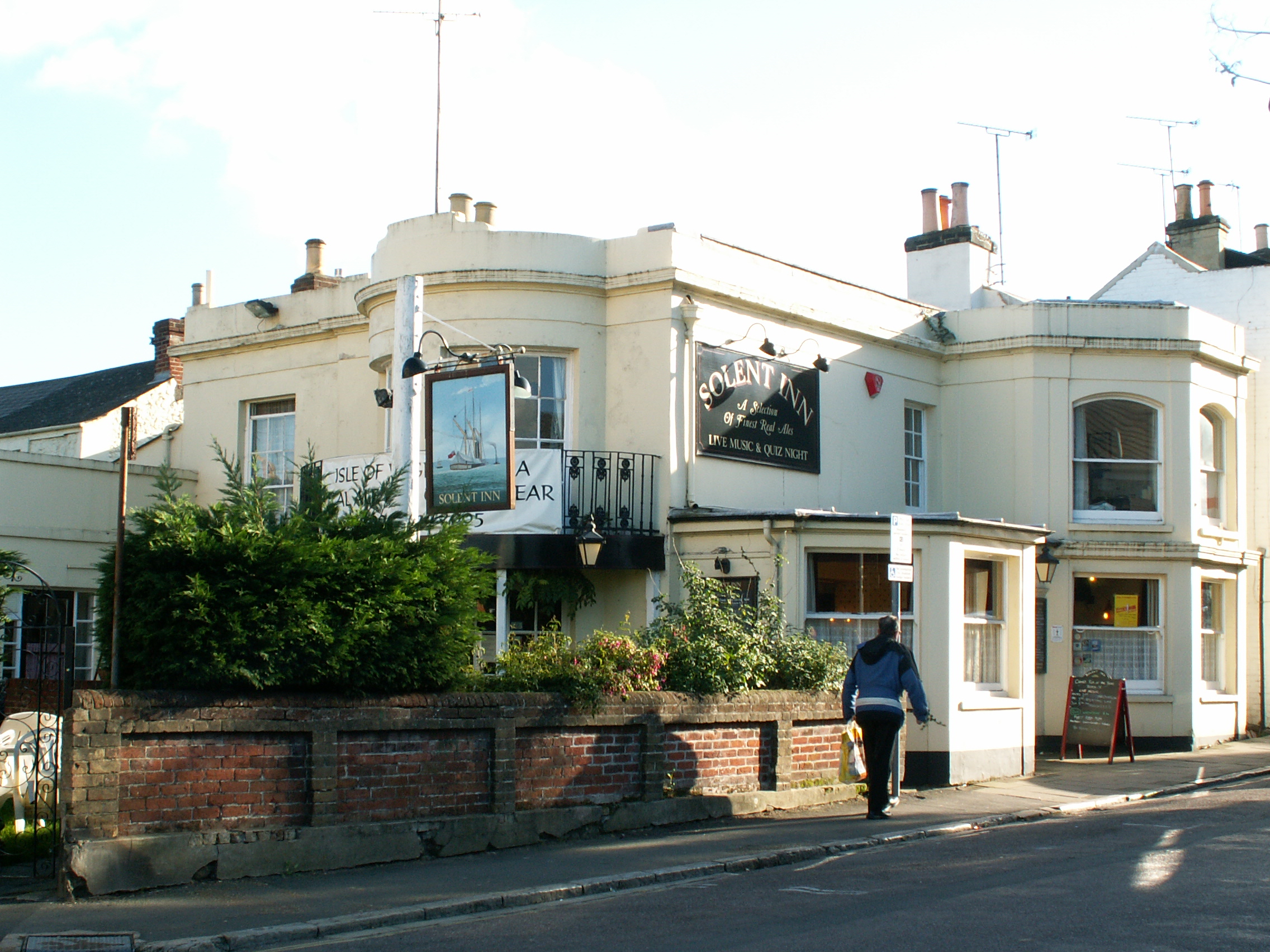 Solent_Inn.jpg